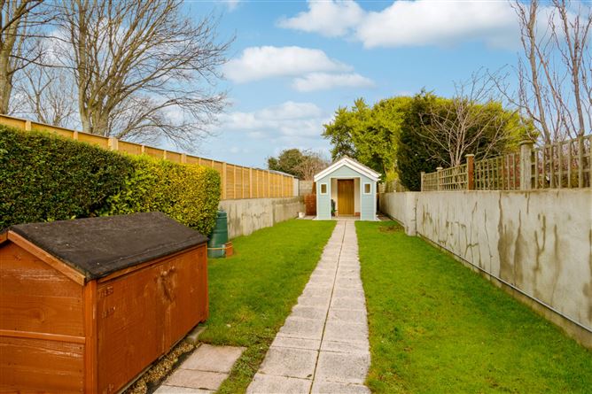 17 Cypress Grove North, Templeogue, Dublin 6W