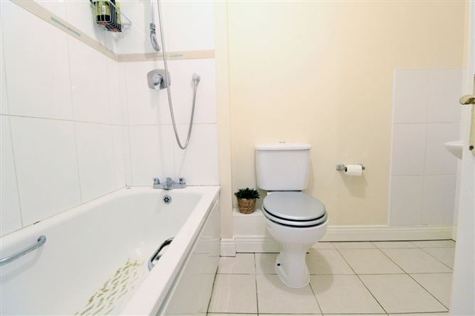 11 Garnish Square, Waterville, Blanchardstown, Dublin 15