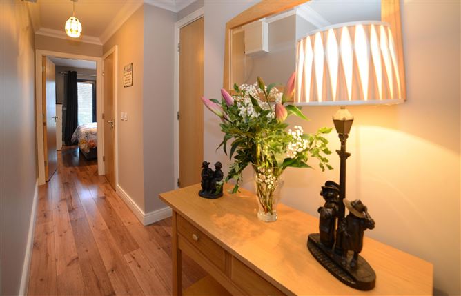 Apartment 4 Block B Wolsey House, Drynam Square, Drynam Hall, Kinsealy, Dublin