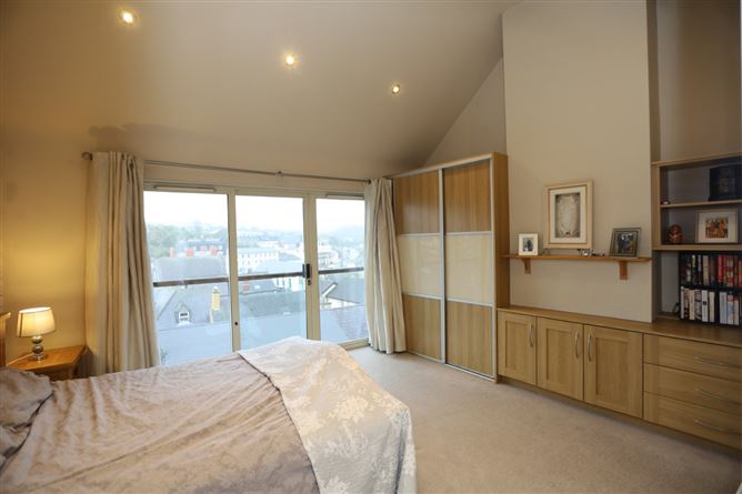 1 Cul an Tí, Higher O'Connell Street, Kinsale, Cork