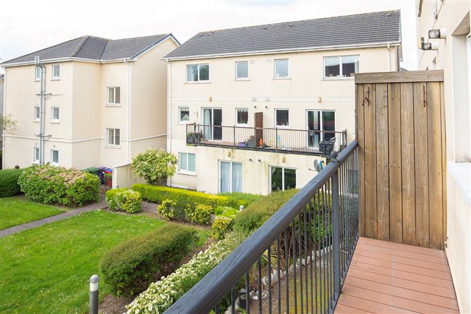 2 Cherry Orchard, Broomfield Village, Midleton, Cork