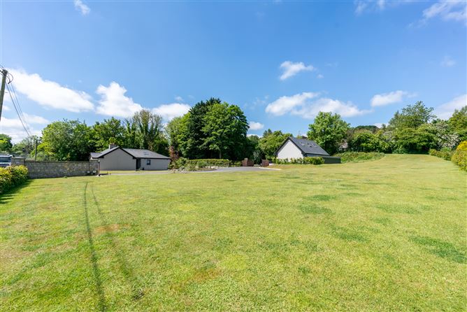 Residence on c. 1 Acre / 0.404 HA., Avalon, Tinode, Blessington, Wicklow
