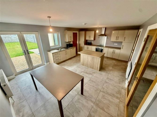 81 Carraig Mor, Caheroaun, Loughrea, County Galway