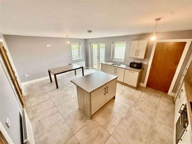 Photo 6 of 19 — 81 Carraig Mor, Caheroaun, Loughrea, County Galway