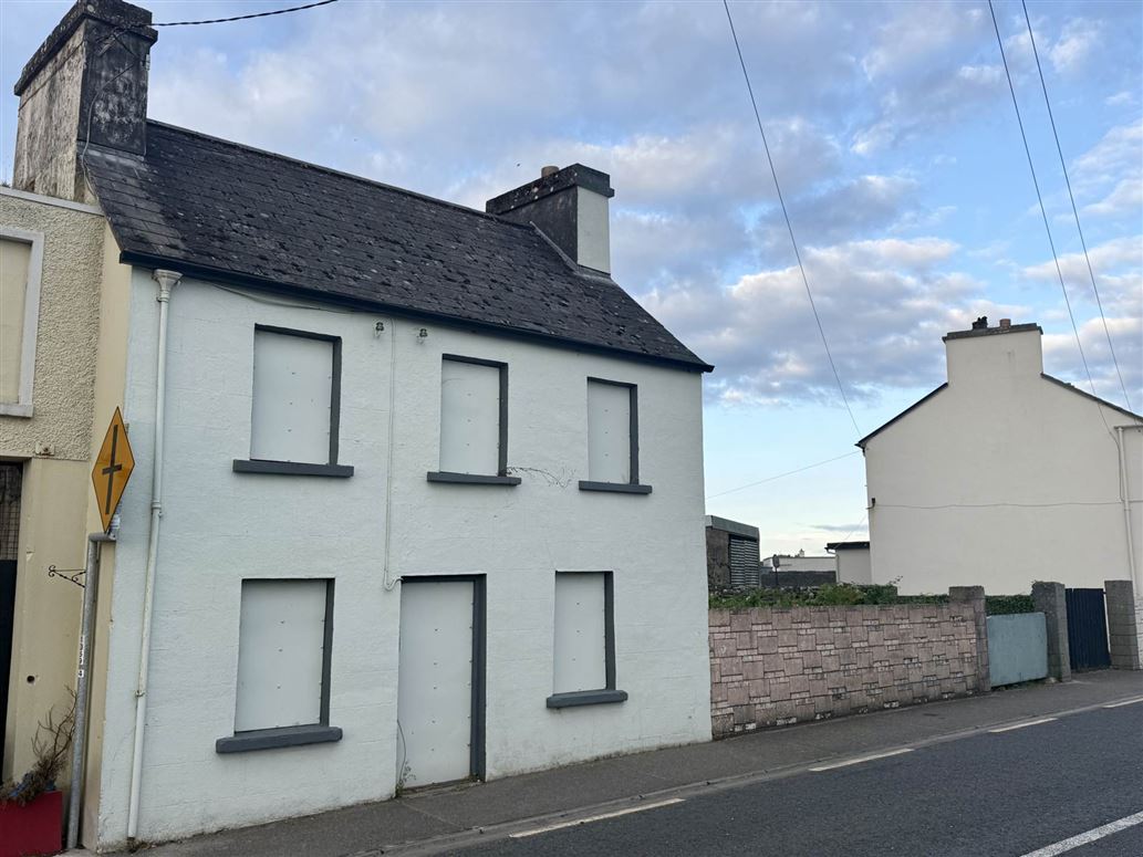Glavey Street, Ballinlough, County Roscommon
