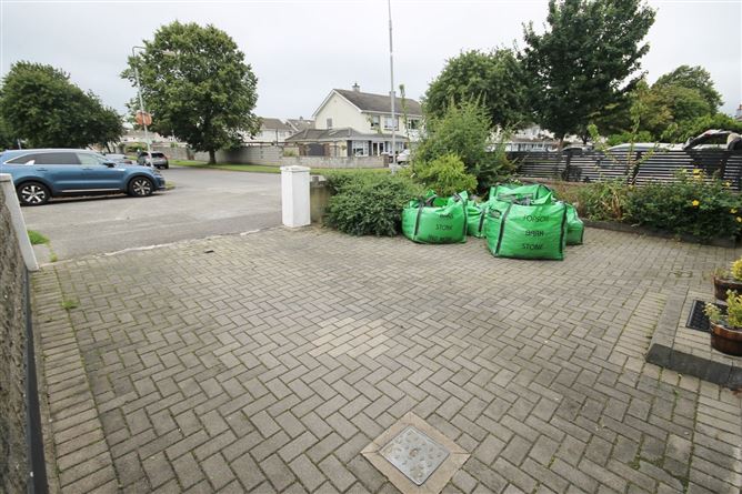 43 Oldbawn Avenue, Old Bawn, Tallaght, Dublin 24