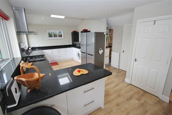 43 Oldbawn Avenue, Old Bawn, Tallaght, Dublin 24