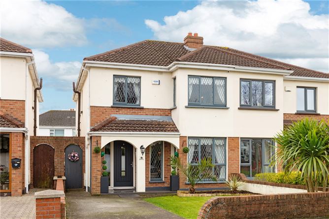15 Ballyowen Avenue, Lucan, Co. Dublin