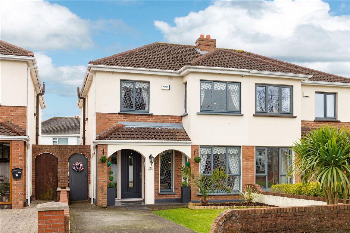 15 Ballyowen Avenue, Lucan, Co. Dublin