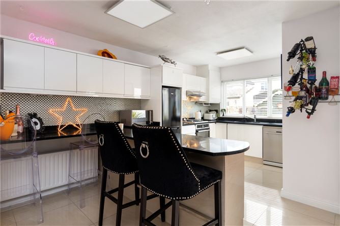 15 Ballyowen Avenue, Lucan, Co. Dublin
