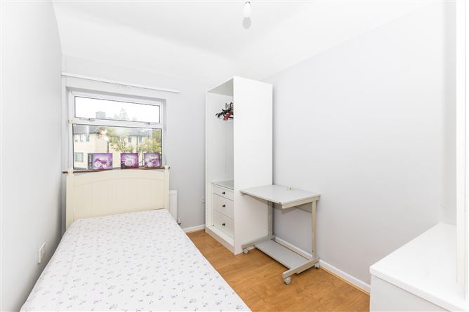 3 Shanliss Drive, Santry, Dublin 9