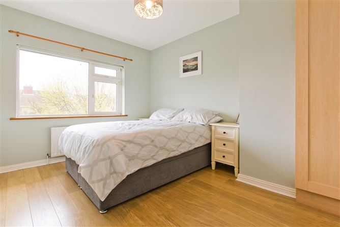 23 Glencairn Lawn, The Gallops, Leopardstown, Dublin 18