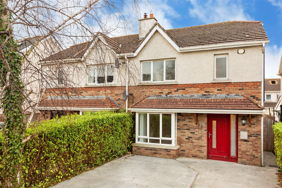 10 Tullyhall Close, Lucan, Co.Dublin