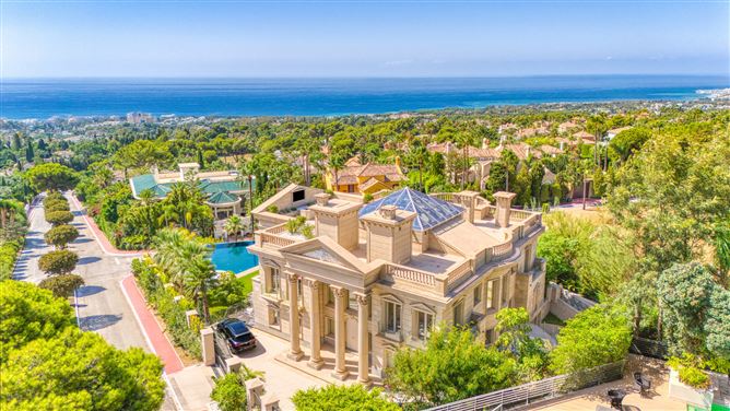 Photo 28 of 30 — Marbella, Marbella Golden Mile, Sierra Blanca, Spain