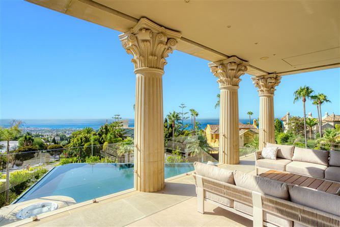 Photo 17 of 30 — Marbella, Marbella Golden Mile, Sierra Blanca, Spain