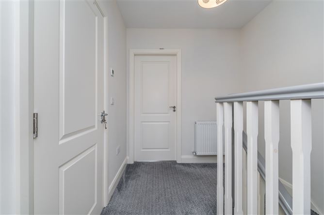 https://photos-a.propertyimages.ie/media/6/4/7/5002746/8492e0ad-4418-41fb-ac00-92afa4ad2269_l.jpg