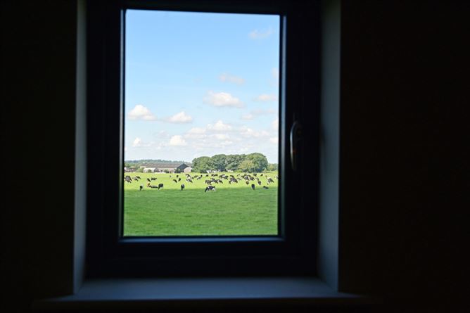 Photo 10 of 13 — 84 Fairfield, Dunshaughlin, Meath