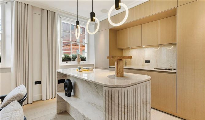 Montpelier Muse,London,Greater London,United Kingdom