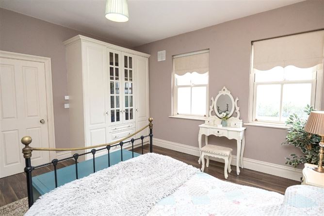 Manderley, Dunbell Big, Maddoxtown, Sion Road, Kilkenny
