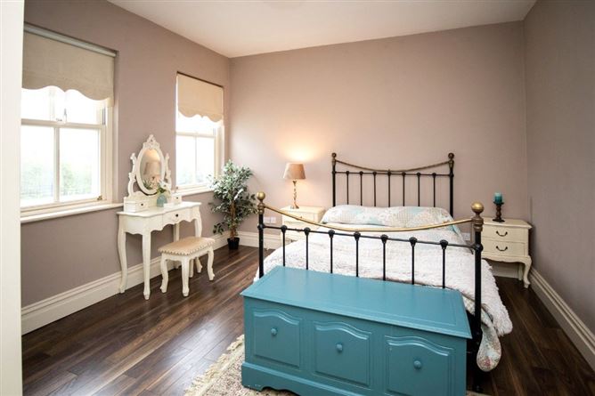 Manderley, Dunbell Big, Maddoxtown, Sion Road, Kilkenny