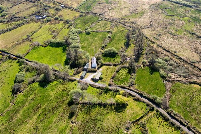 Gortnabulliga, Eyeries, Beara, Co. Cork