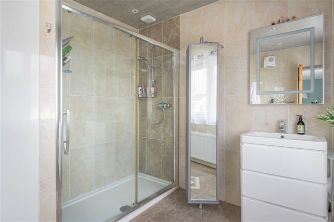 Glaramara, Suncourt, Midleton, Cork