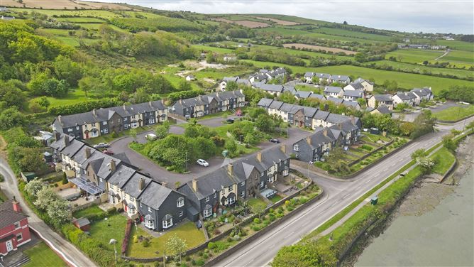 20 Harbour Court, Courtmacsherry,   West Cork