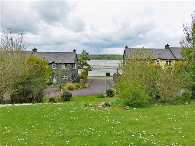 20 Harbour Court, Courtmacsherry,   West Cork