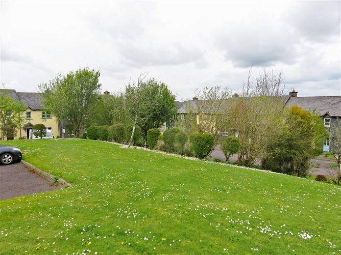 20 Harbour Court, Courtmacsherry,   West Cork