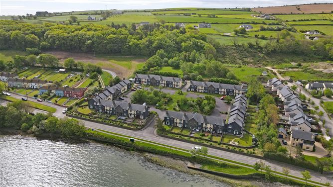 20 Harbour Court, Courtmacsherry,   West Cork