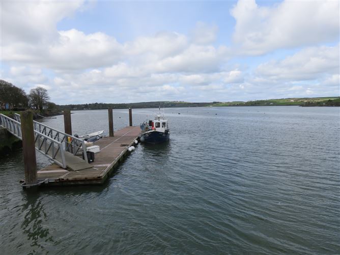 20 Harbour Court, Courtmacsherry,   West Cork