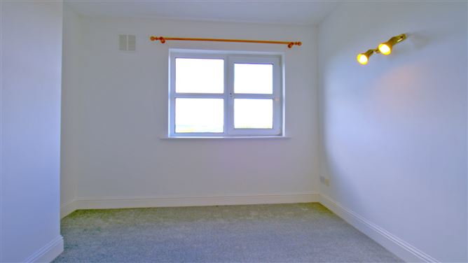 20 Harbour Court, Courtmacsherry,   West Cork