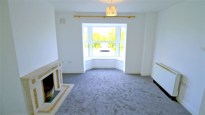 20 Harbour Court, Courtmacsherry,   West Cork