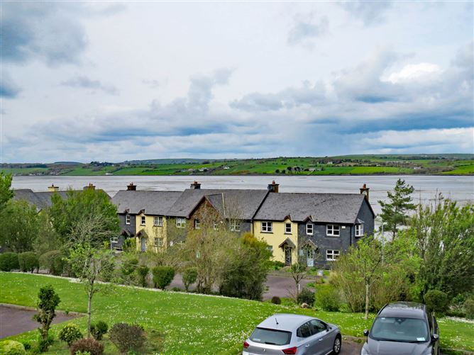 20 Harbour Court, Courtmacsherry,   West Cork