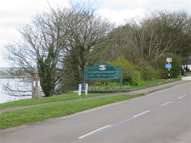 20 Harbour Court, Courtmacsherry,   West Cork