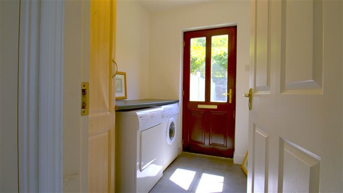 20 Harbour Court, Courtmacsherry,   West Cork