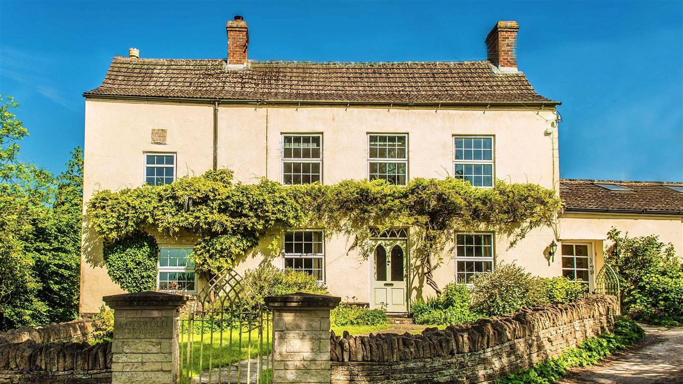 Tea, Flowers & Trees, Vacation Rental in Gloucestershire, England, Pittcourt, Gloucestershire