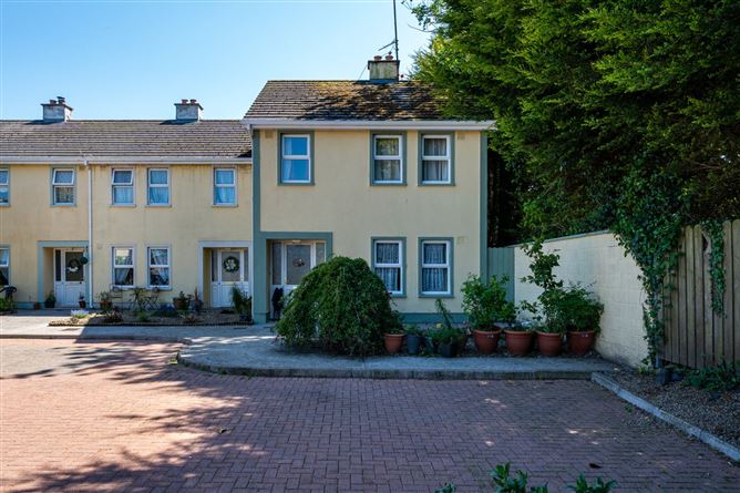 7 Lios Breac Close, Newtownforbes, Co. Longford