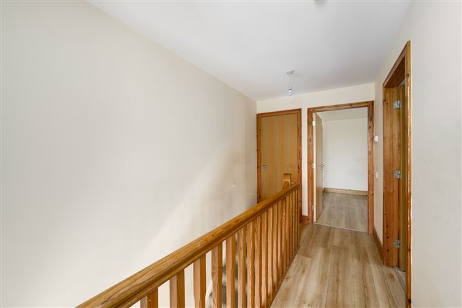 19 Castlegate Drive, Adamstown, Co.Dublin