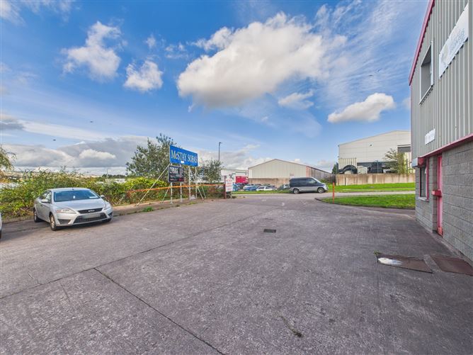 Unit at Doughcloyne Industrial Estate, Sarsfield Road, Wilton, Cork