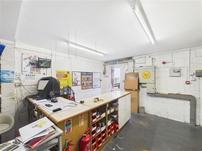 Unit at Doughcloyne Industrial Estate, Sarsfield Road, Wilton, Cork