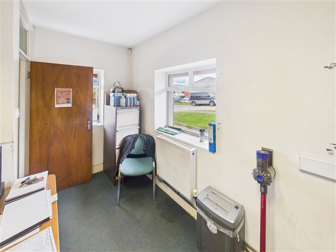 Unit at Doughcloyne Industrial Estate, Sarsfield Road, Wilton, Cork