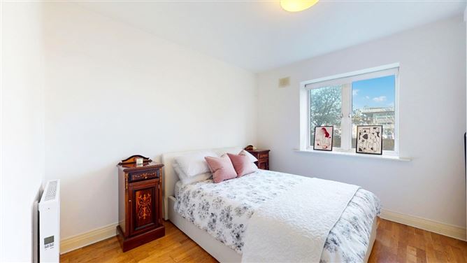 218 hampton square, Navan Road, Dublin 7