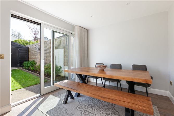 Photo 9 of 22 — 5 Hadleigh Green, Castleknock, Dublin 15