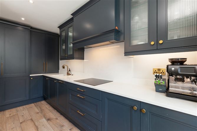 Photo 8 of 22 — 5 Hadleigh Green, Castleknock, Dublin 15