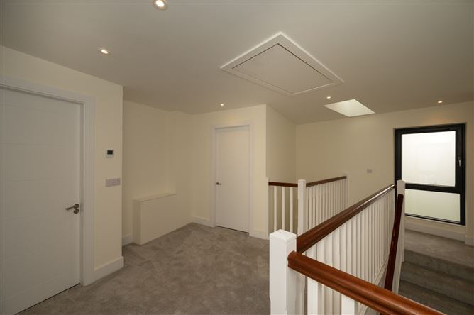 1 Woodside, Moneygurney, Douglas, Cork