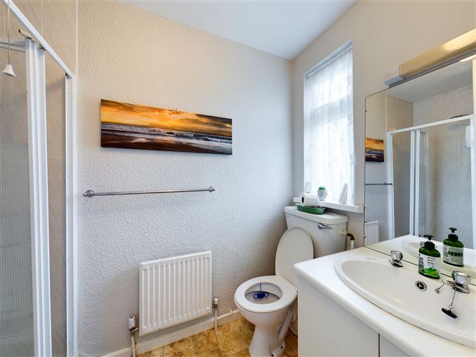 Villa Saint John, Athlone West, Westmeath