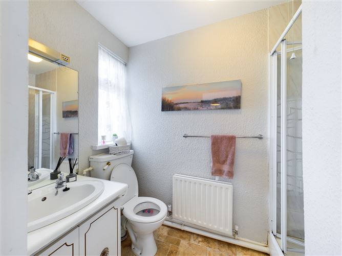 Villa Saint John, Athlone West, Westmeath