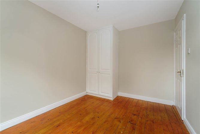 16 The Cloisters, Kells, County Meath