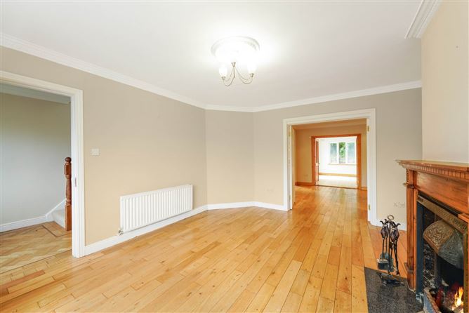 16 The Cloisters, Kells, County Meath